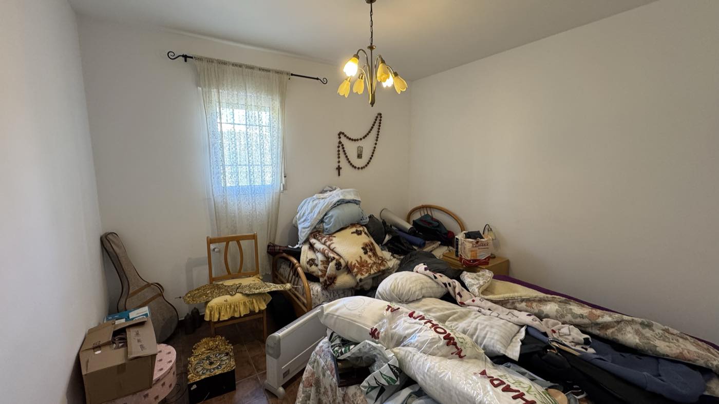 Segunda habitación, con ventana